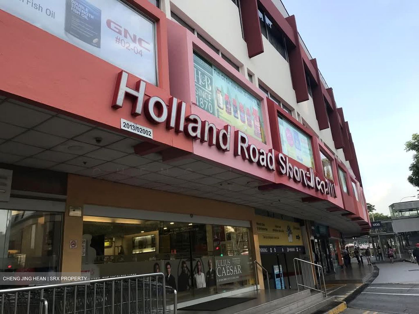 Holland Road Shopping Centre (D10), Retail #556745651